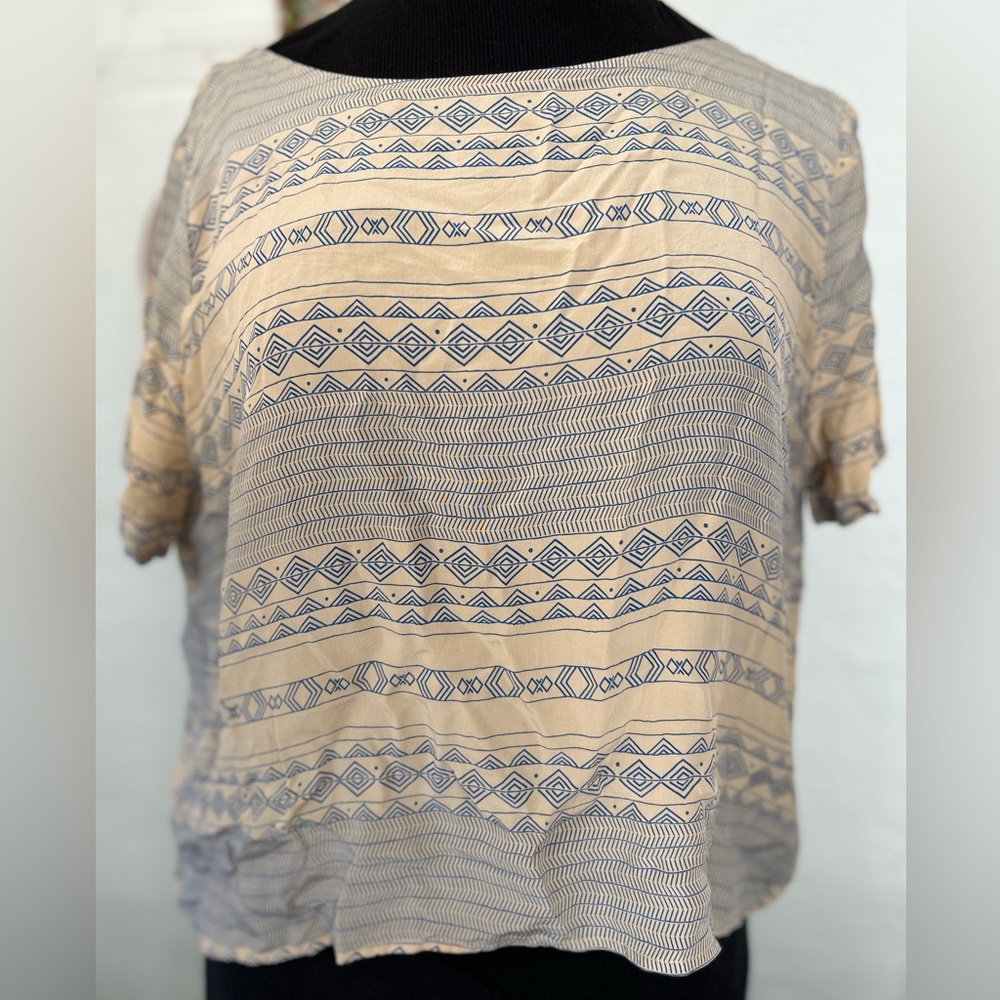 Laila and Savannah Silk Short Sleeve Top